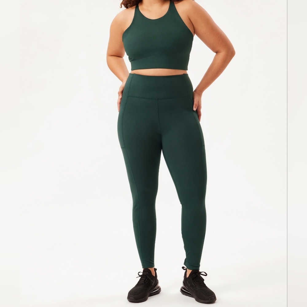 NWOT! Girlfriend Collective High Rise Compression Leggings in Moss Green, Size M